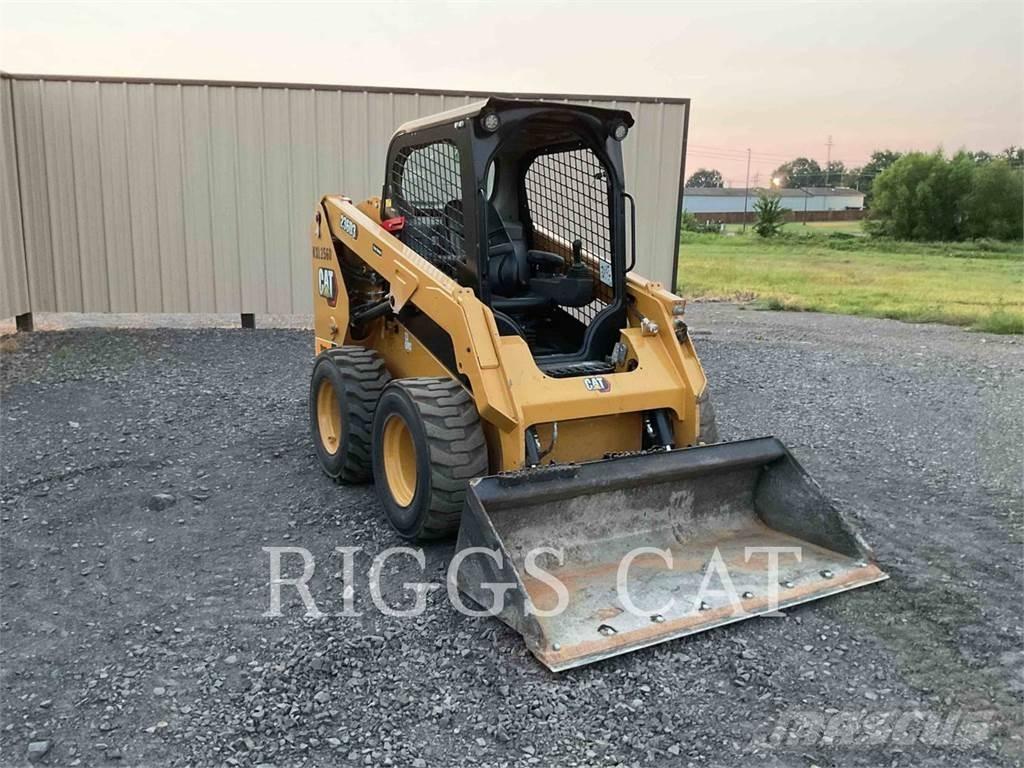 CAT 236D Schrankladers