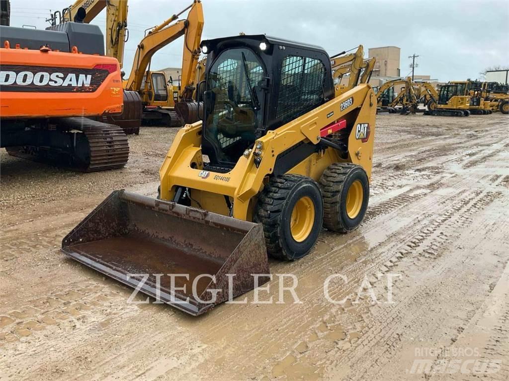 CAT 236D3 Schrankladers