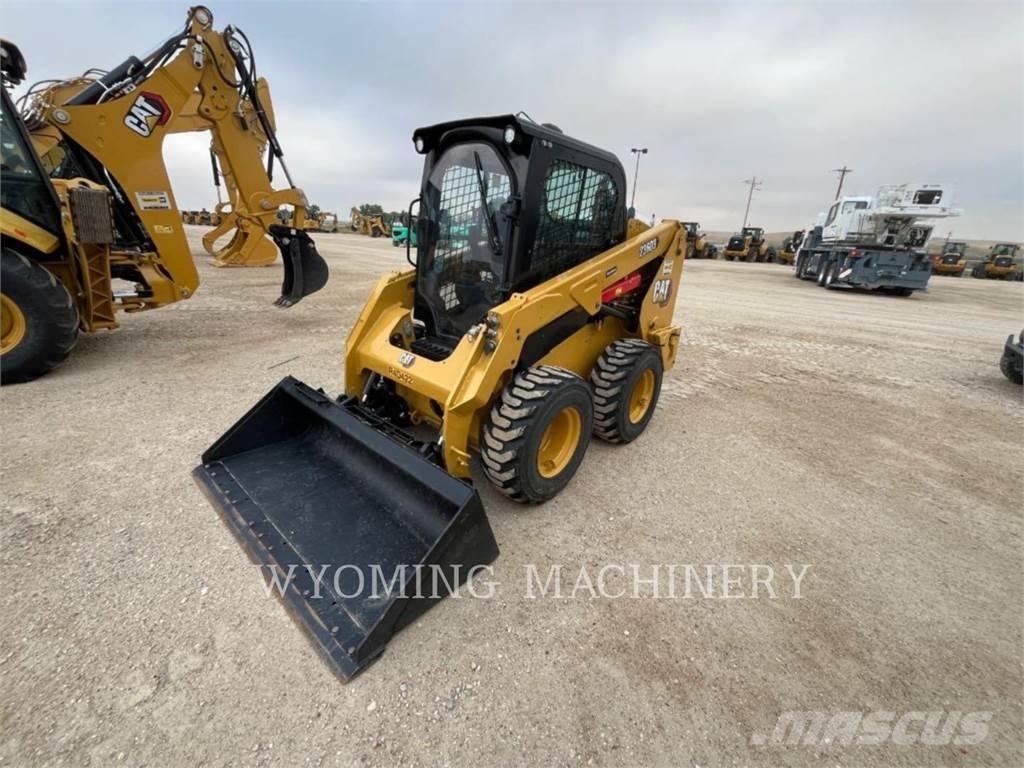 CAT 236D3 Schrankladers