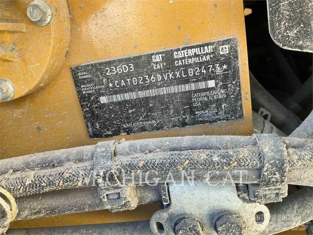 CAT 236D3 A2Q Schrankladers