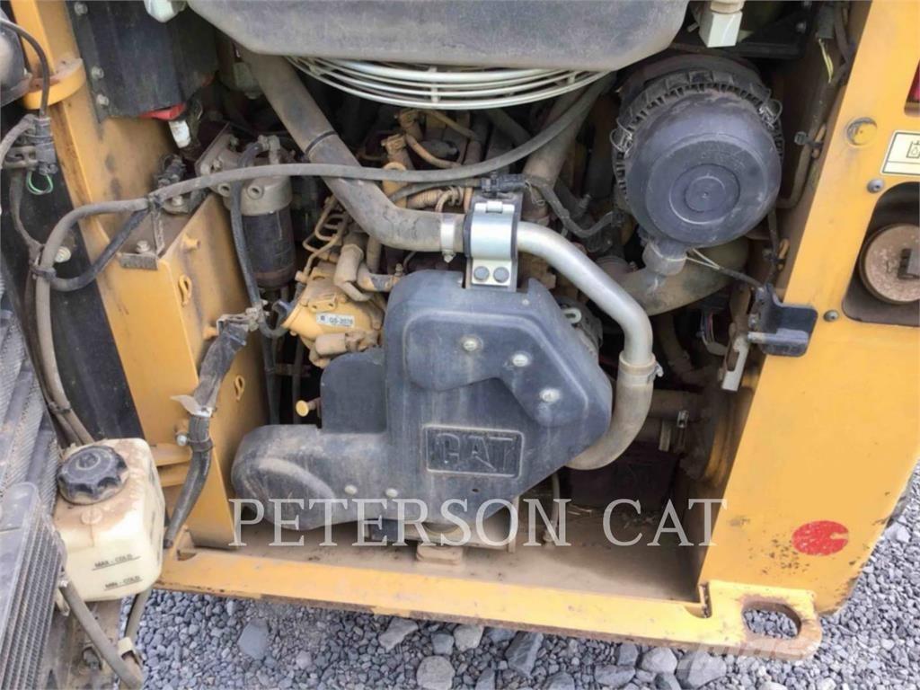CAT 239D Rupsladers