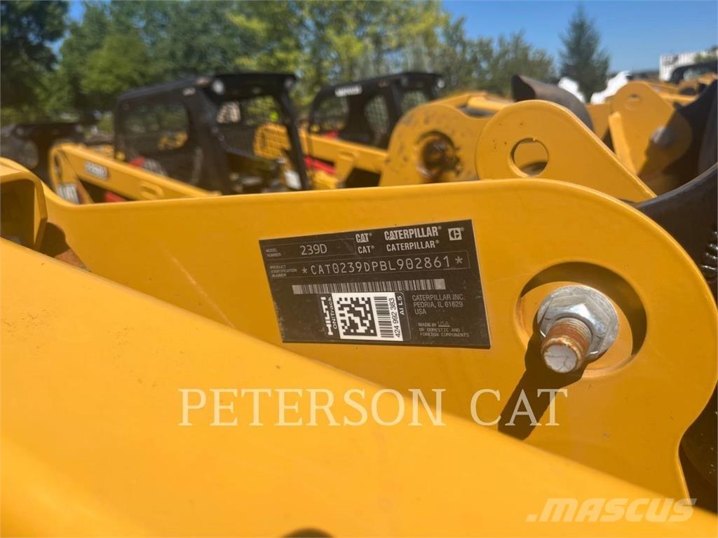 CAT 239D Rupsladers