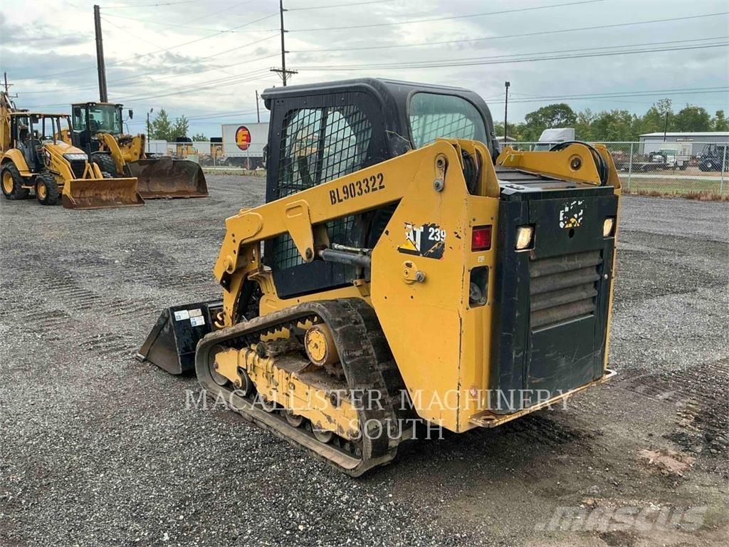 CAT 239D Rupsladers