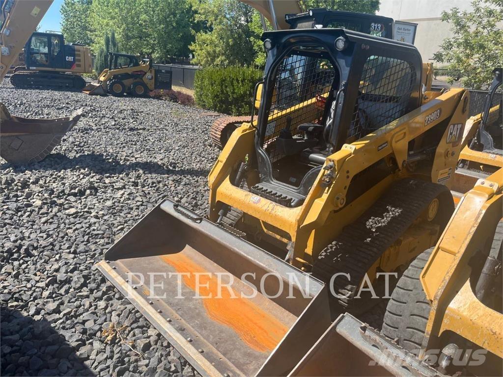CAT 239D3 Schrankladers