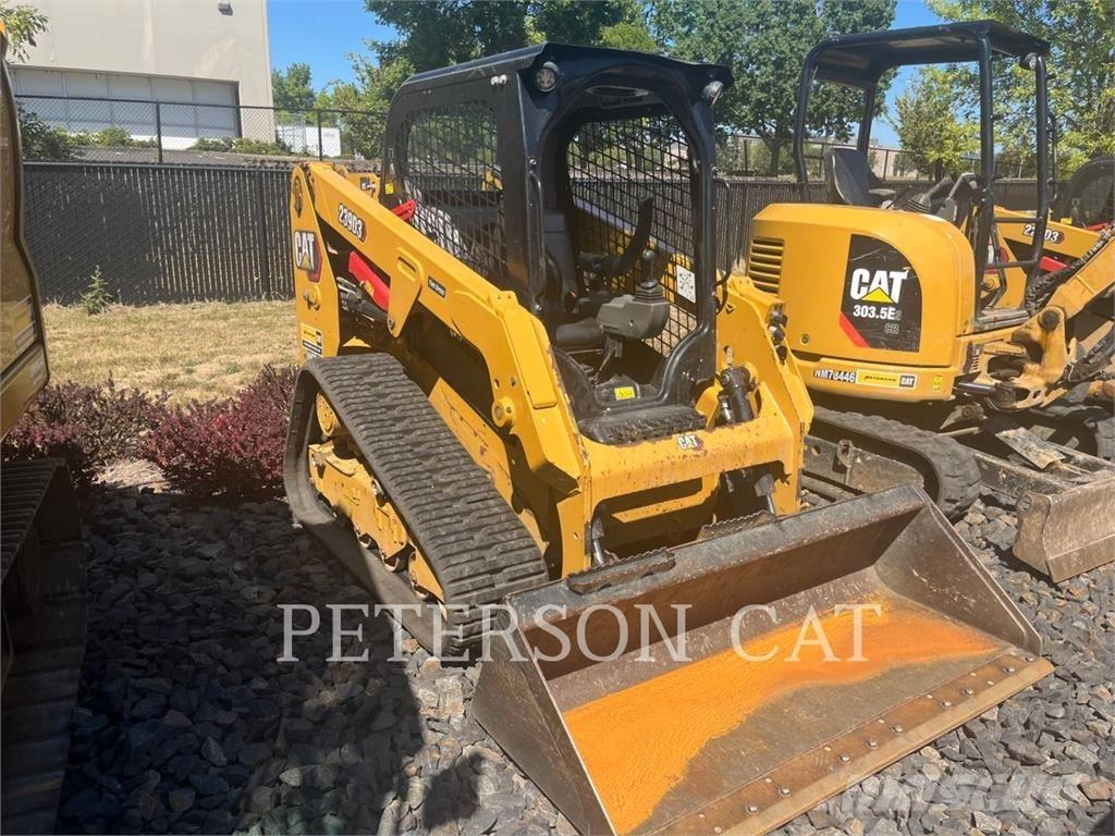 CAT 239D3 Schrankladers