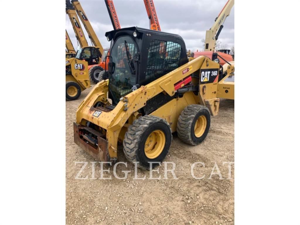 CAT 246D Schrankladers