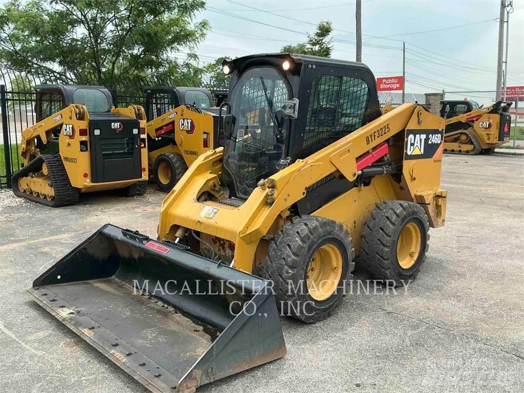 CAT 246D Schrankladers