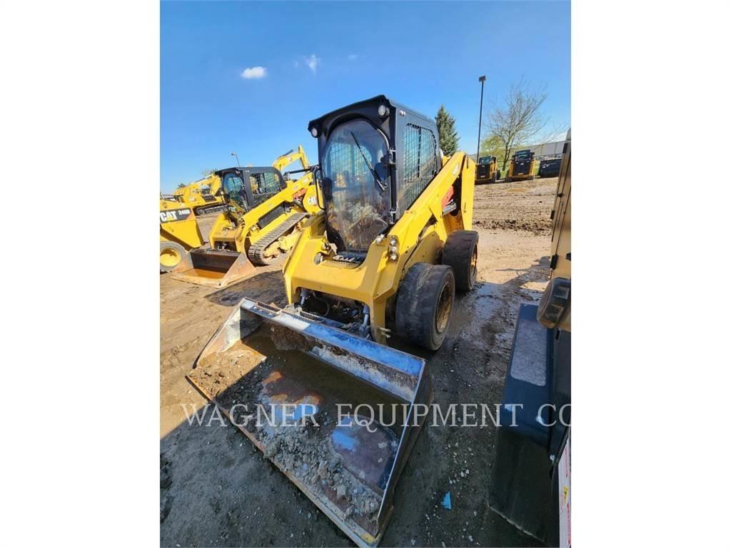 CAT 246D3 Schrankladers