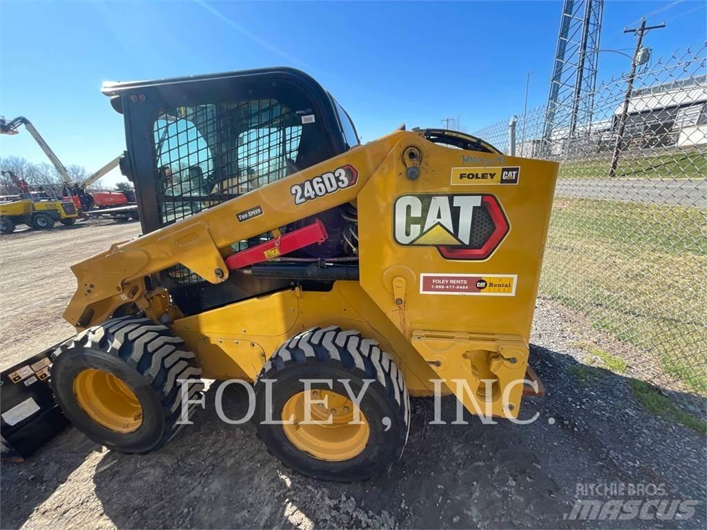CAT 246D3 Schrankladers
