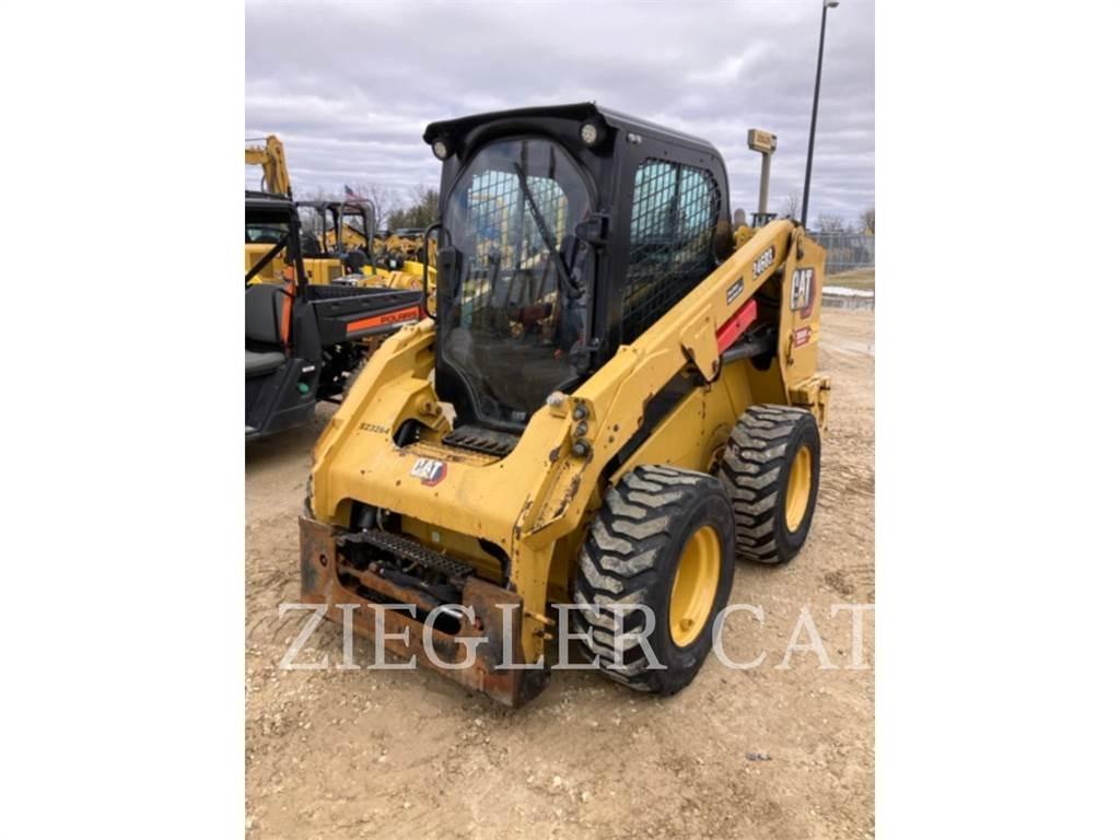 CAT 246D3 Schrankladers