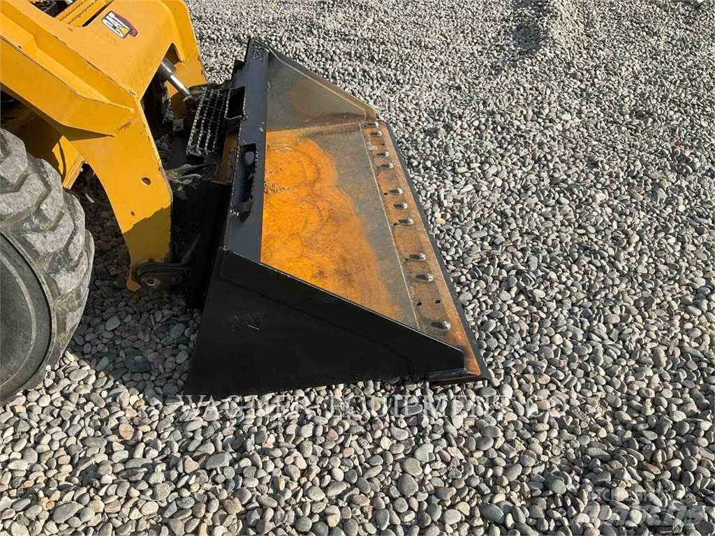 CAT 246D3 Schrankladers