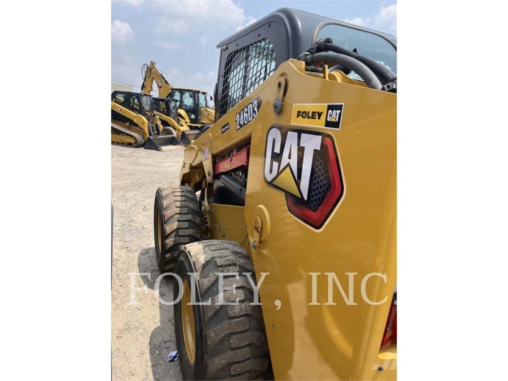 CAT 246D3 Schrankladers