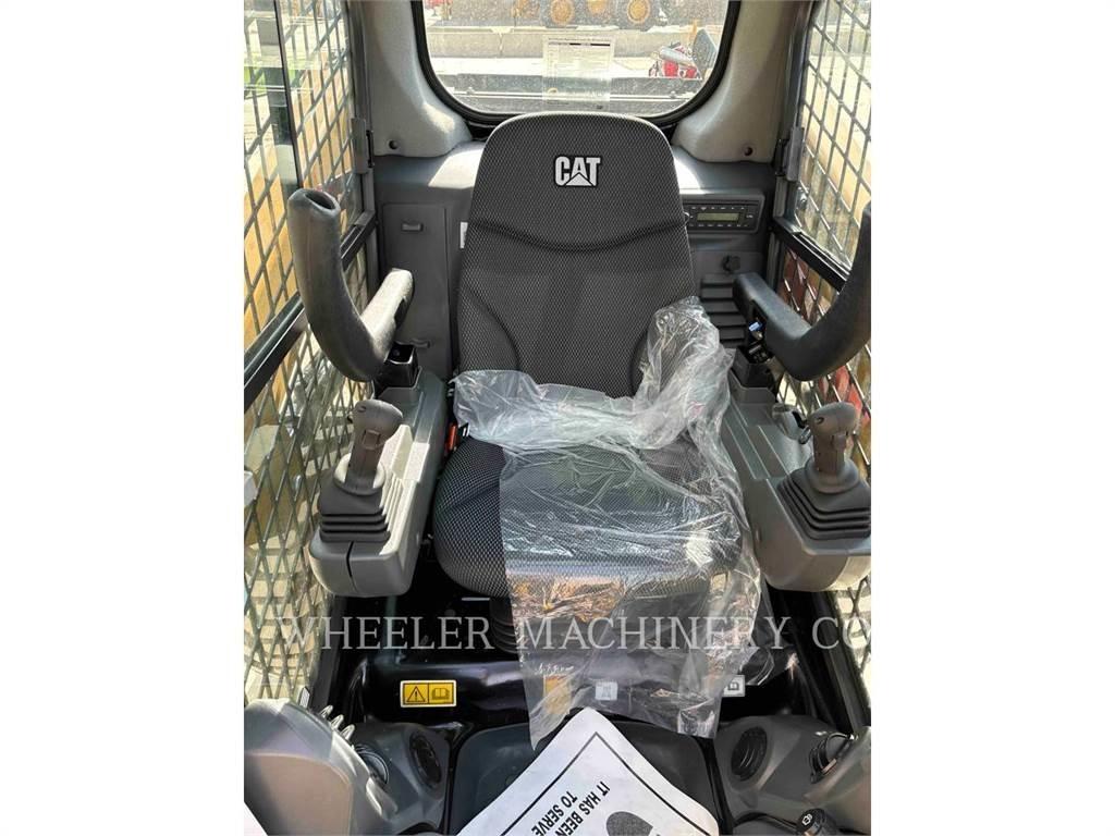 CAT 246D3 C3H2 Schrankladers