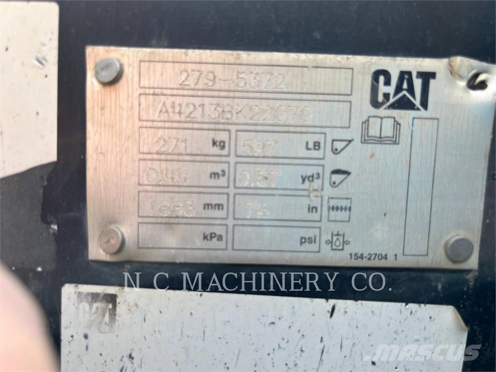 CAT 249D3 H2CB Schrankladers