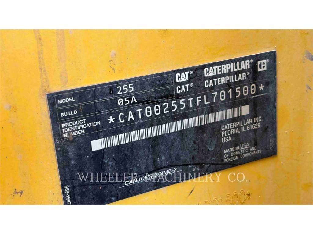 CAT 255 C3HF Rupsladers