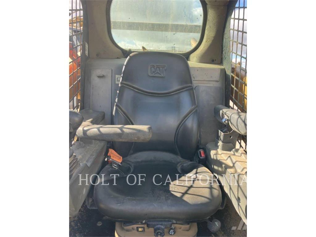 CAT 259 HF Schrankladers