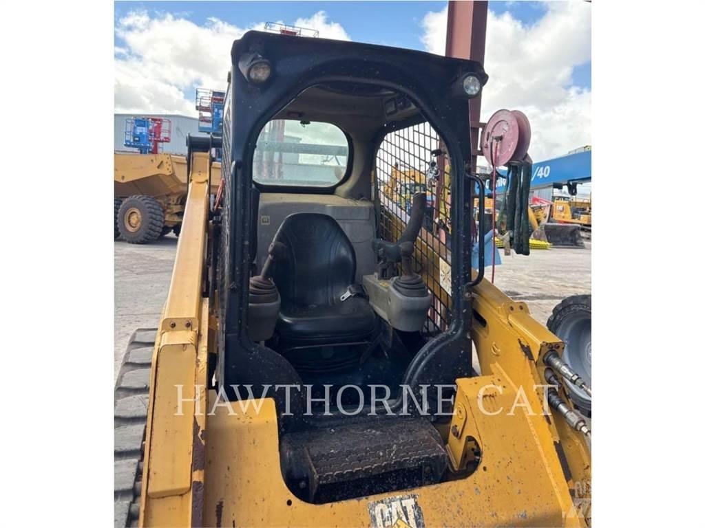 CAT 259D Rupsladers