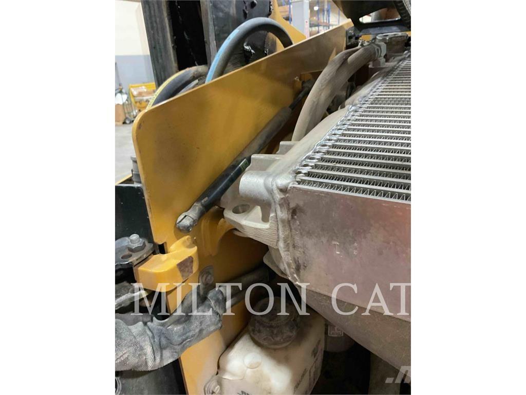 CAT 259D 3 Schrankladers