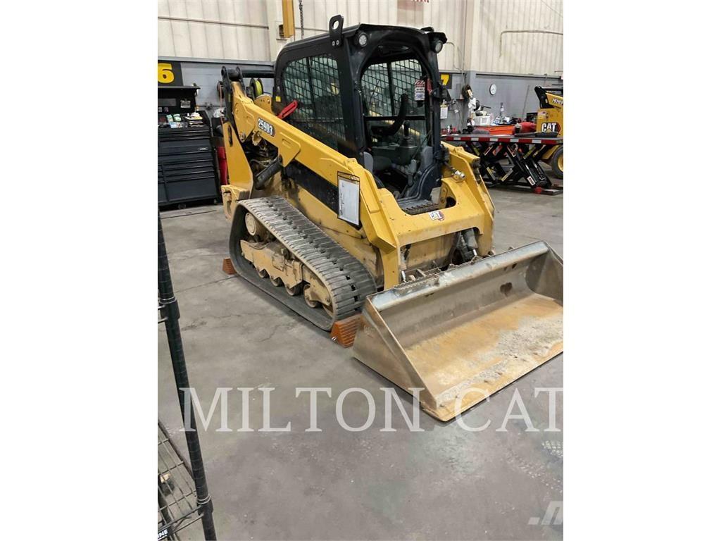 CAT 259D 3 Schrankladers