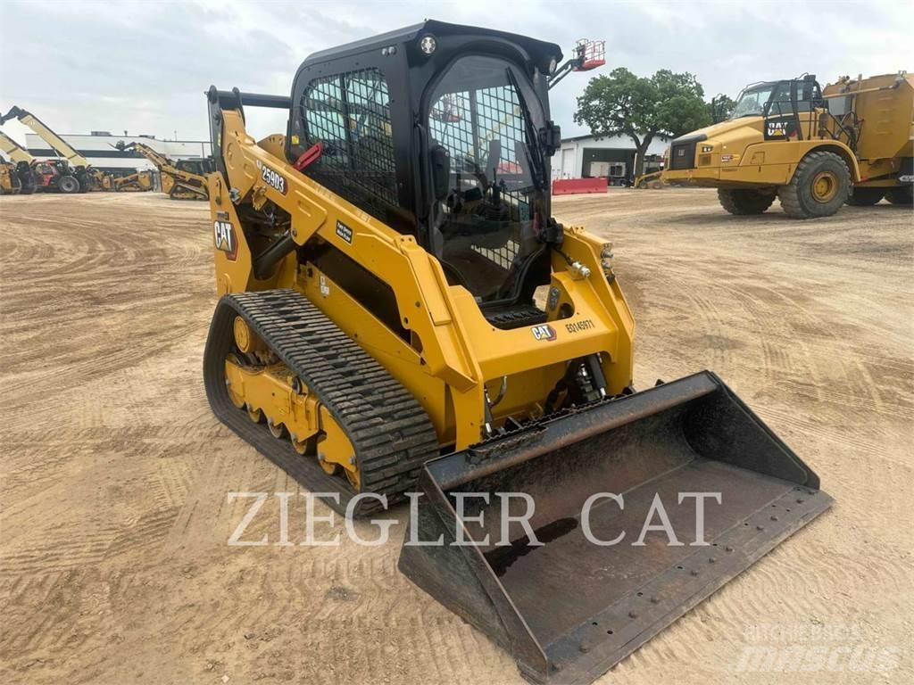 CAT 259D3 Rupsladers