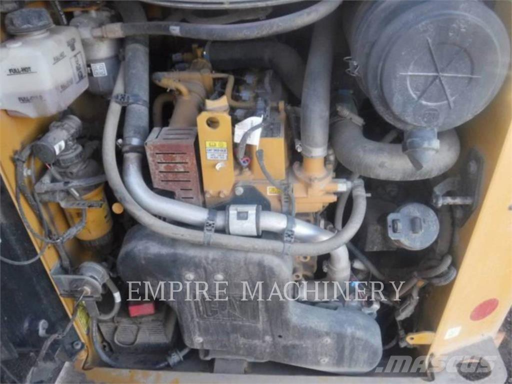 CAT 259D3 CA Schrankladers