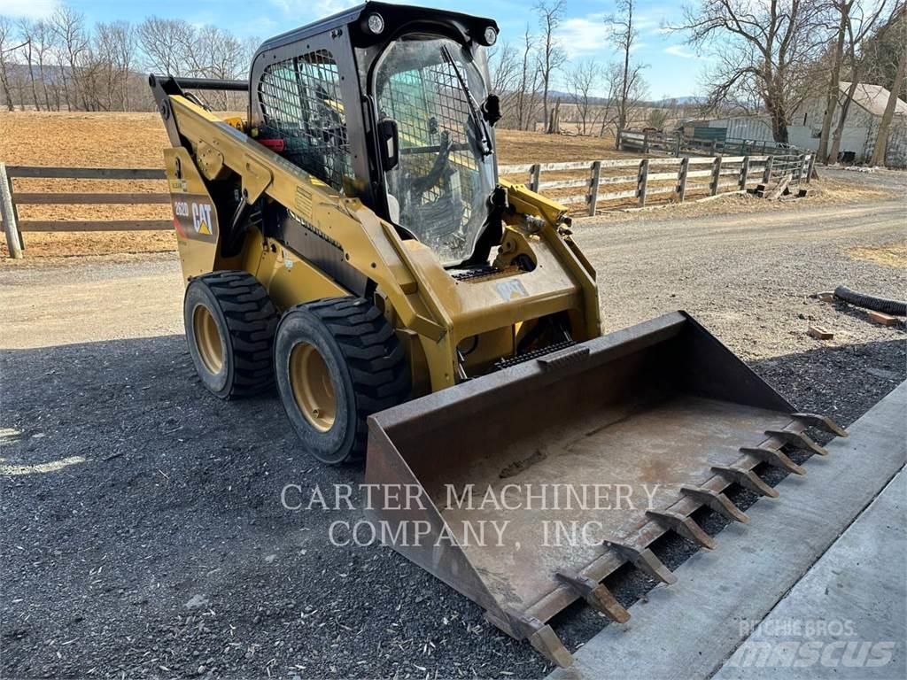 CAT 262D Schrankladers