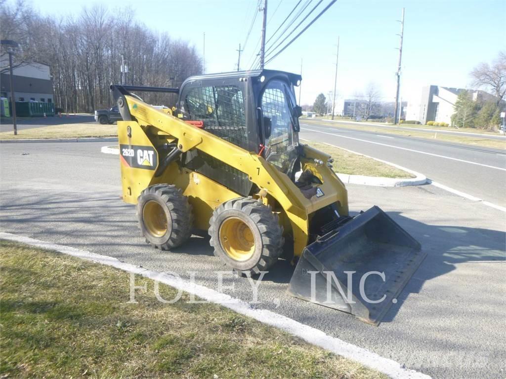 CAT 262D Schrankladers
