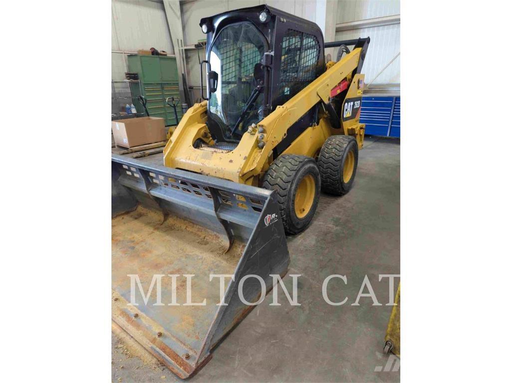 CAT 262D Schrankladers
