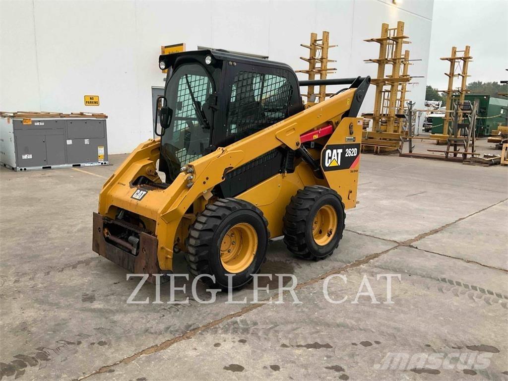 CAT 262D Schrankladers