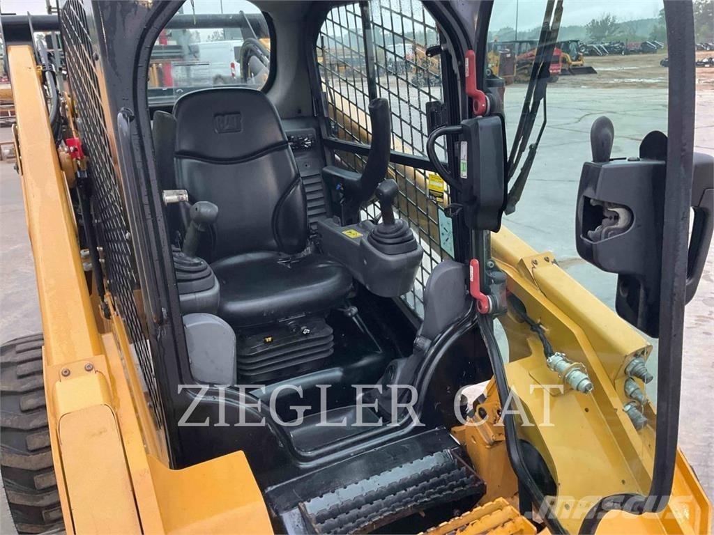 CAT 262D Schrankladers