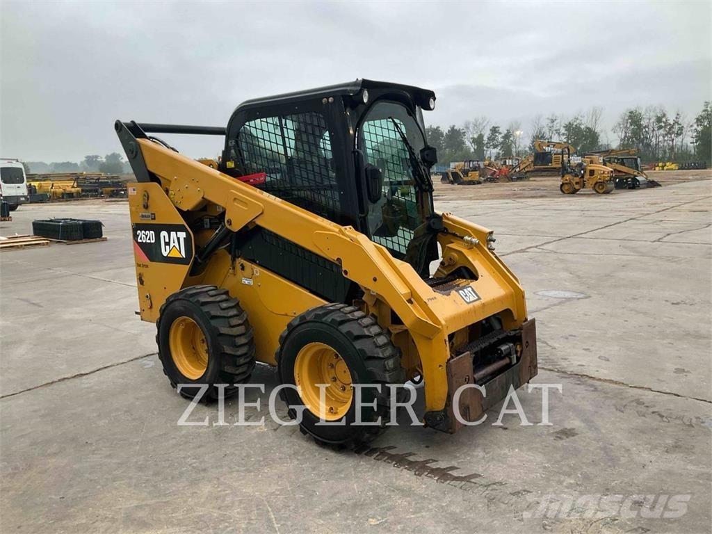 CAT 262D Schrankladers