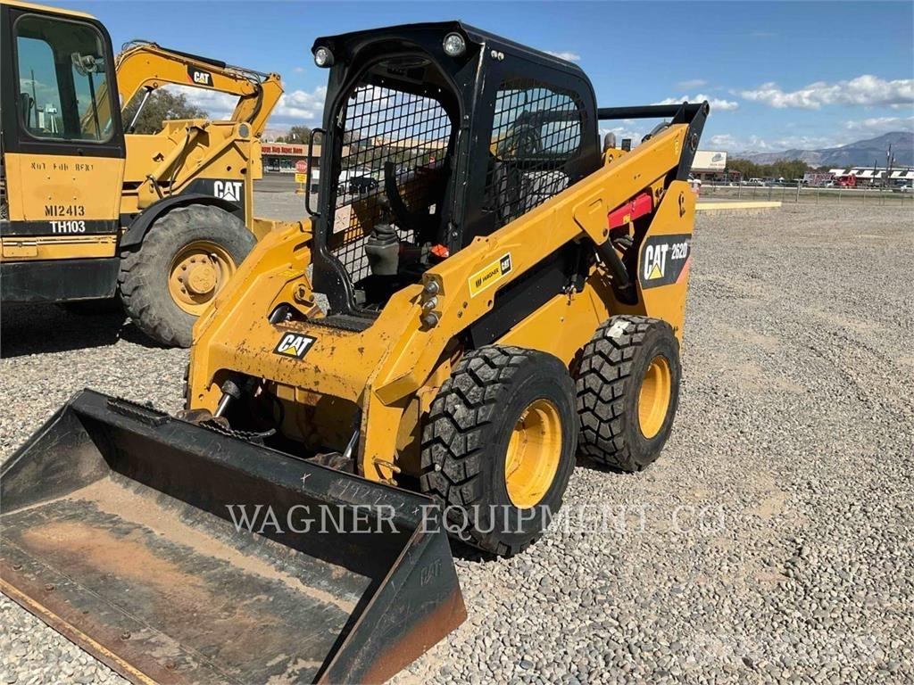 CAT 262D Schrankladers