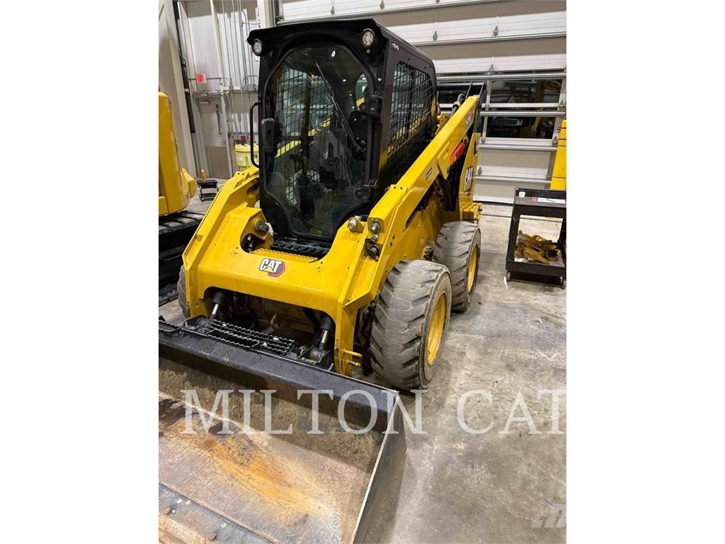 CAT 262D 3 Schrankladers