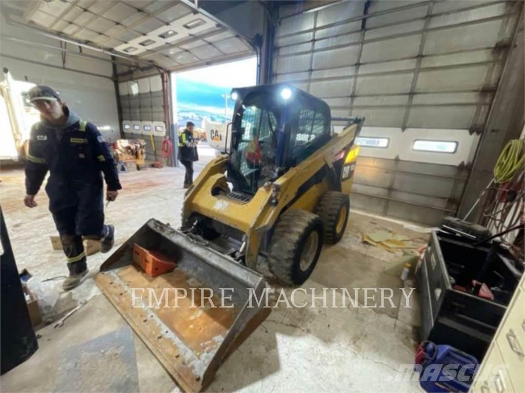 CAT 262D CA Schrankladers