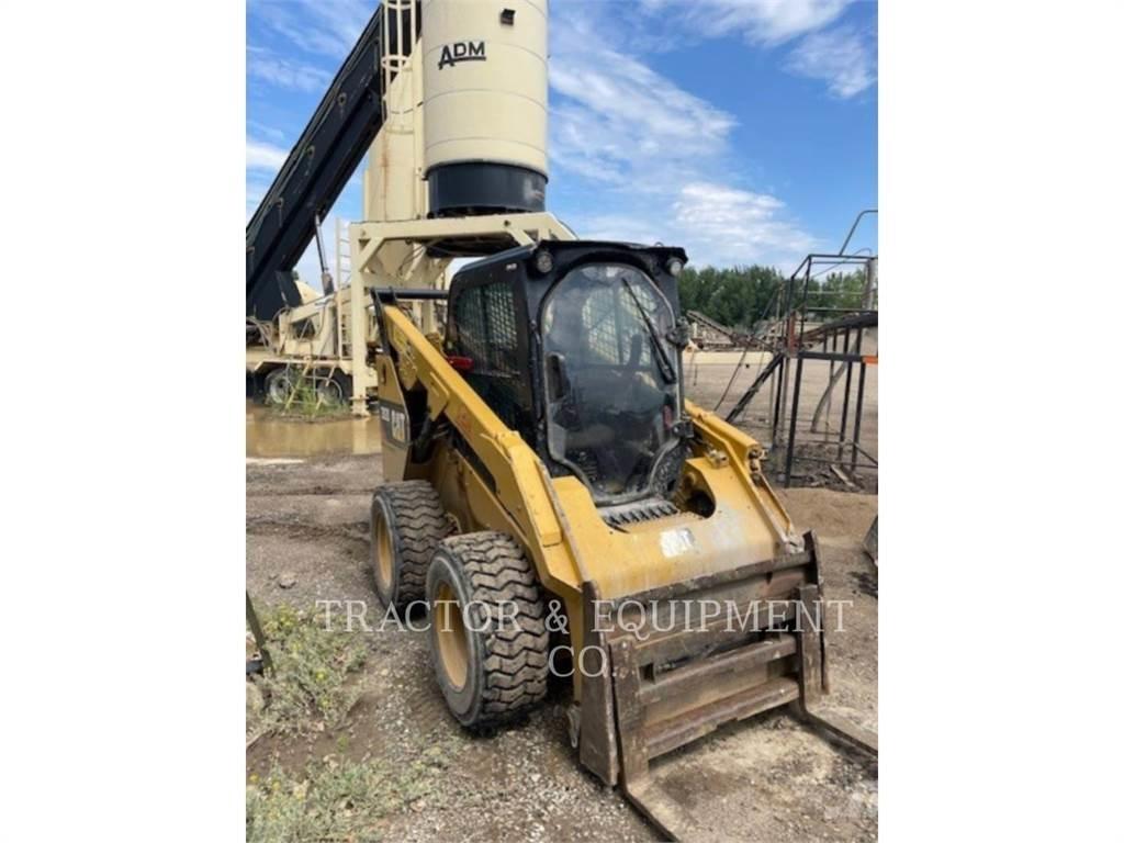 CAT 262D H3CB Schrankladers