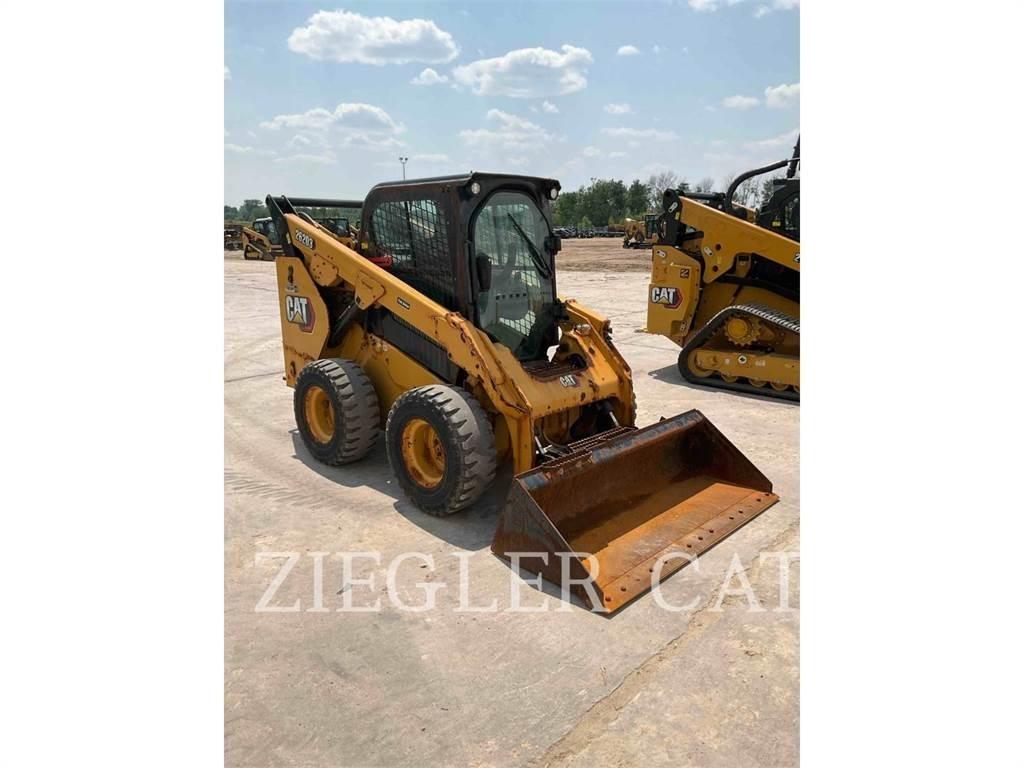 CAT 262D3 Schrankladers
