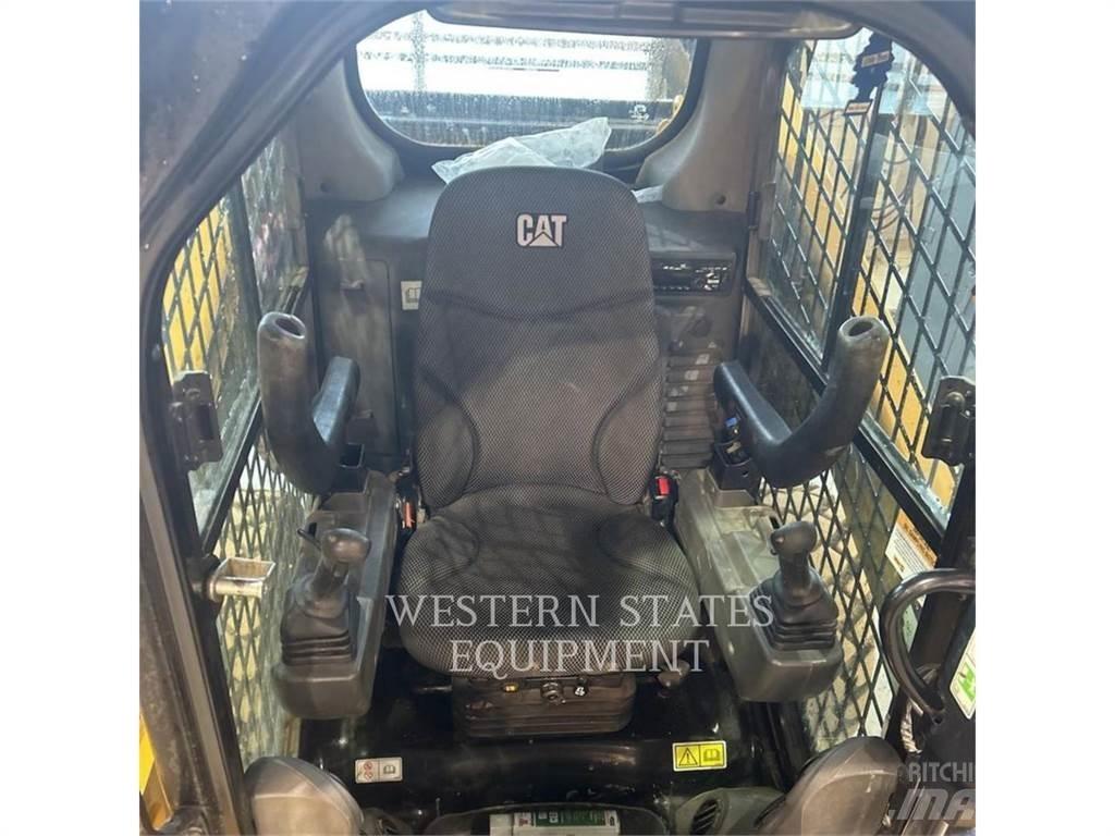 CAT 262D3 Schrankladers