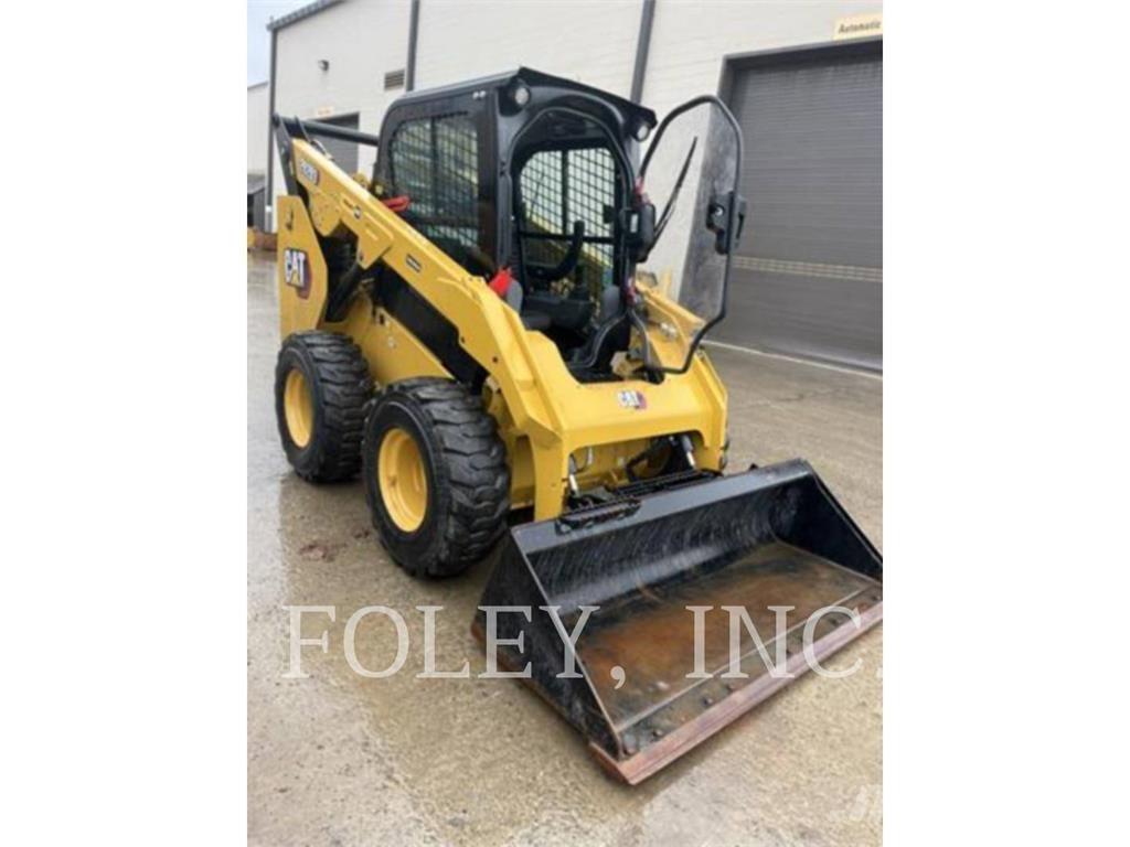 CAT 262D3 Schrankladers