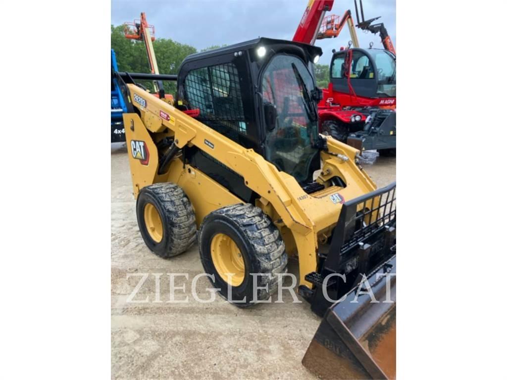 CAT 262D3 Schrankladers