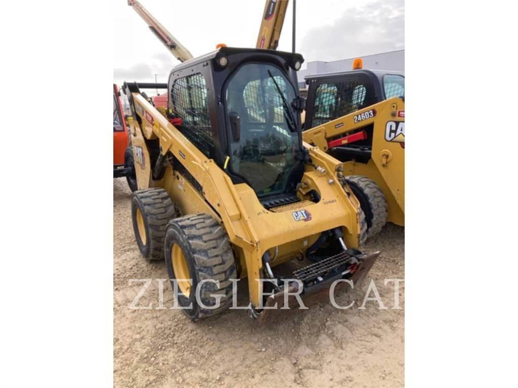 CAT 262D3 Schrankladers