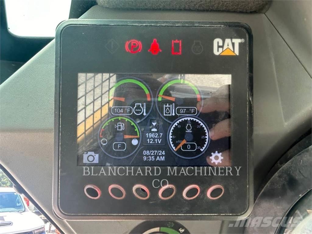 CAT 262D3 Schrankladers