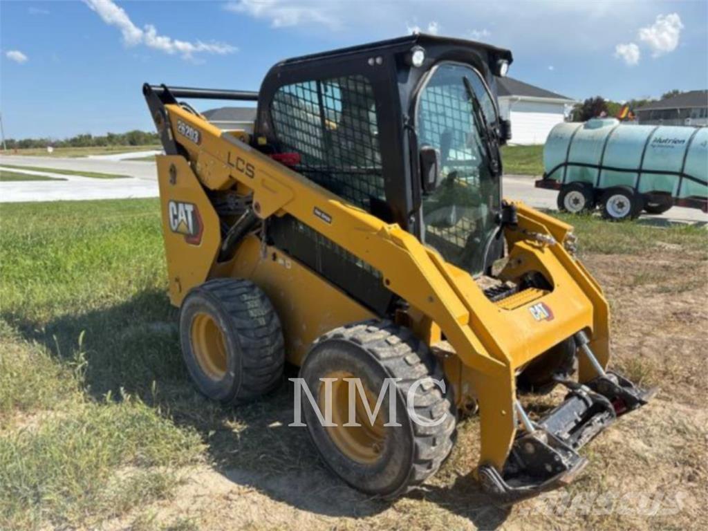 CAT 262D3 Schrankladers
