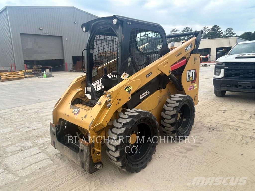 CAT 262D3 Schrankladers