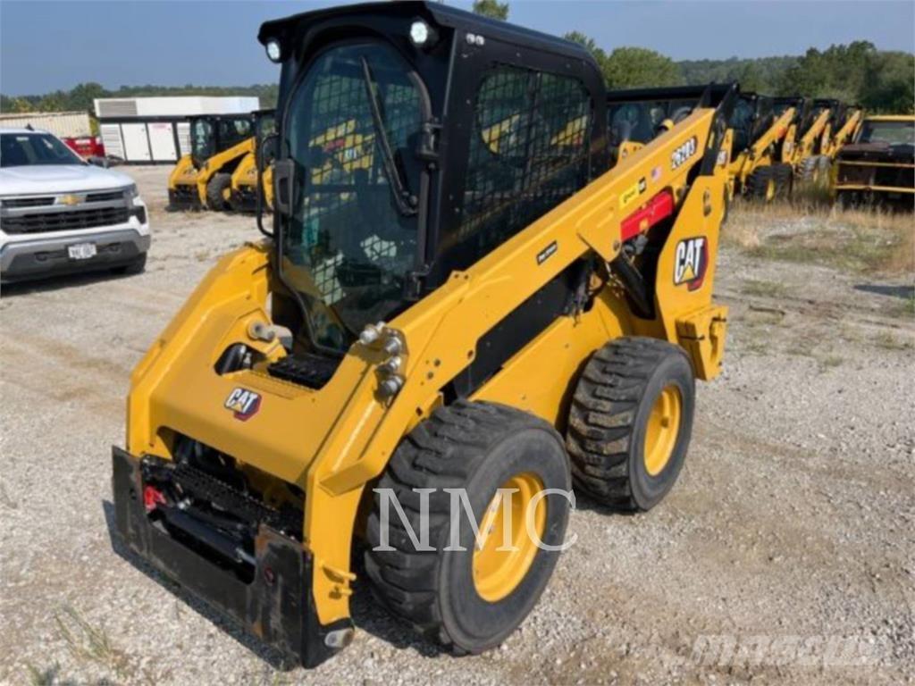 CAT 262D3 Schrankladers