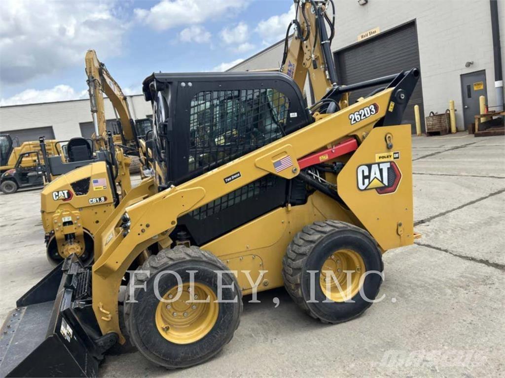CAT 262D3 Schrankladers