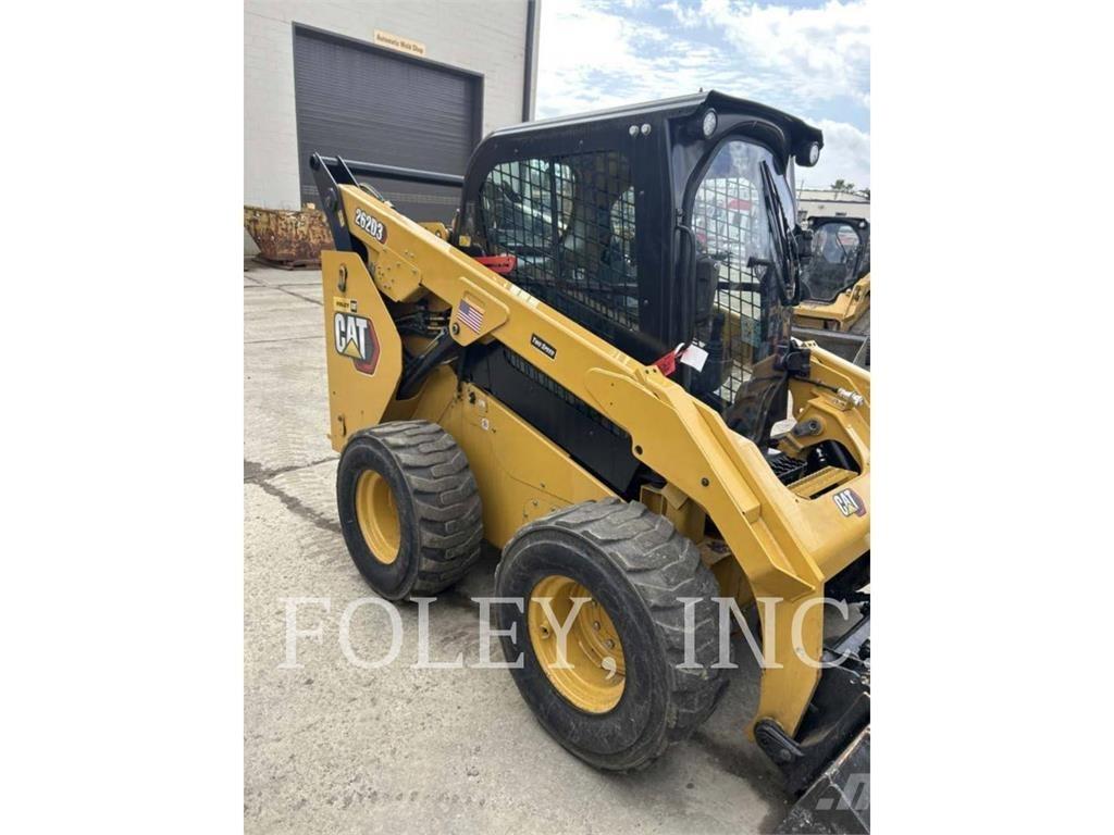 CAT 262D3 Schrankladers