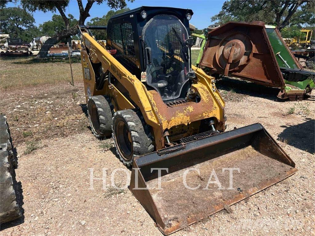 CAT 262D3 Schrankladers