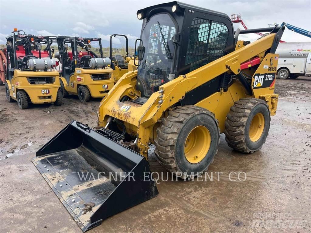 CAT 272D2 Schrankladers