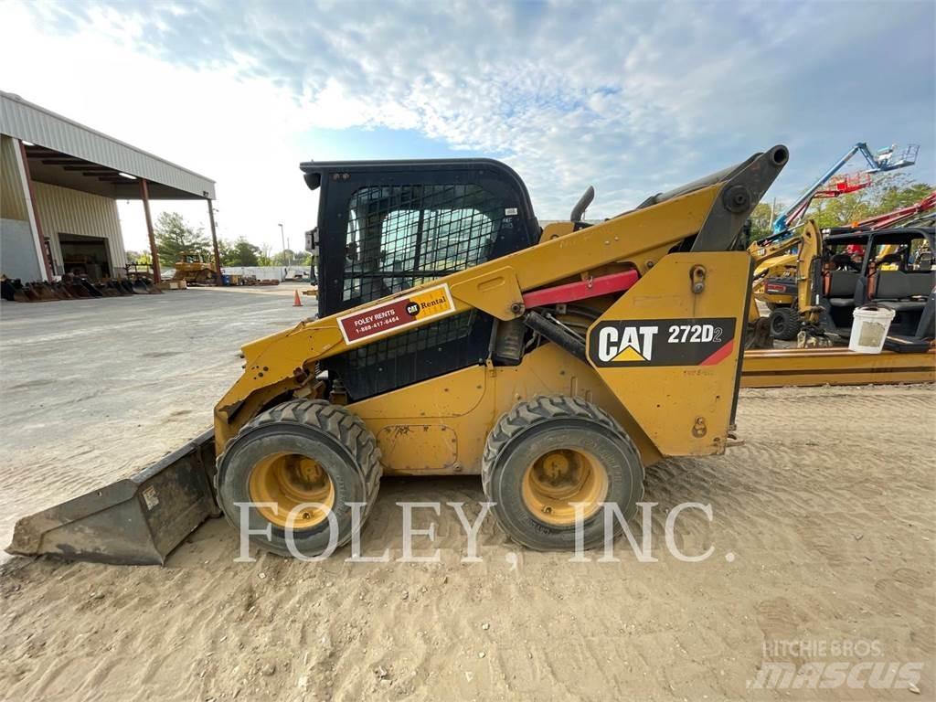 CAT 272D2 Schrankladers