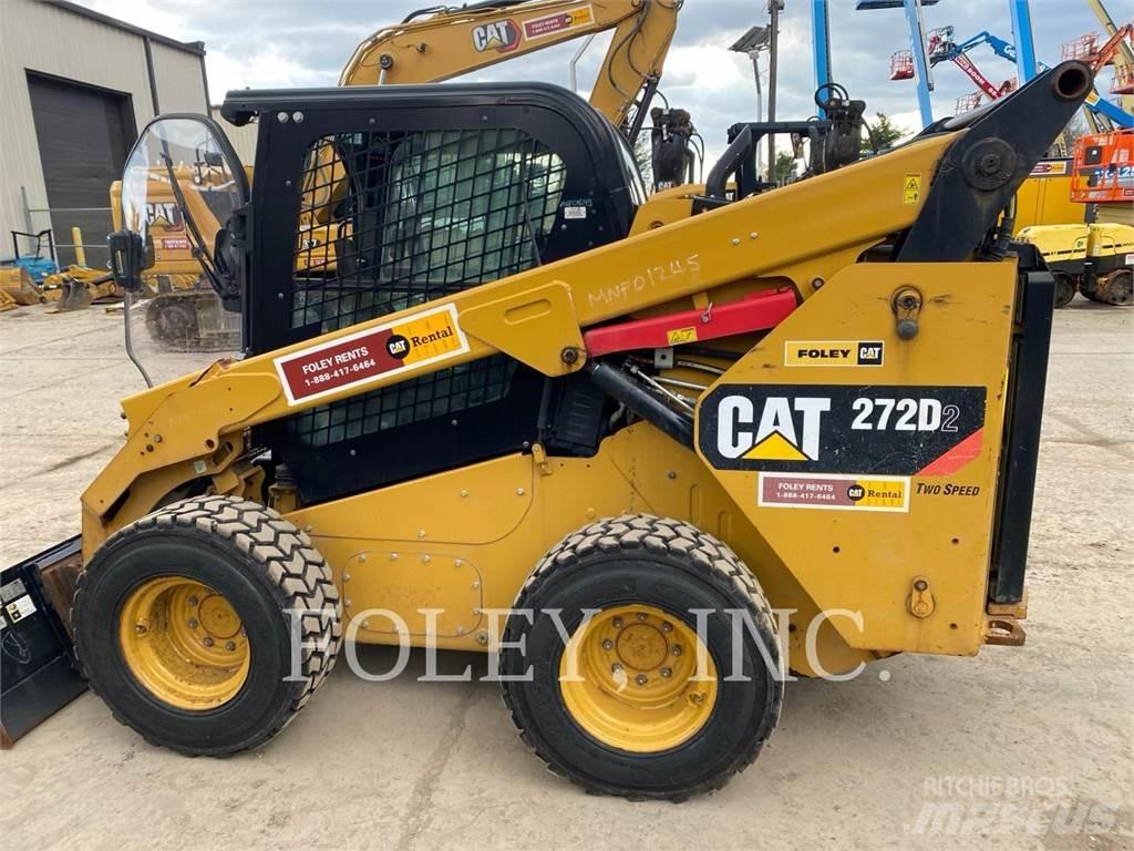 CAT 272D2 Schrankladers